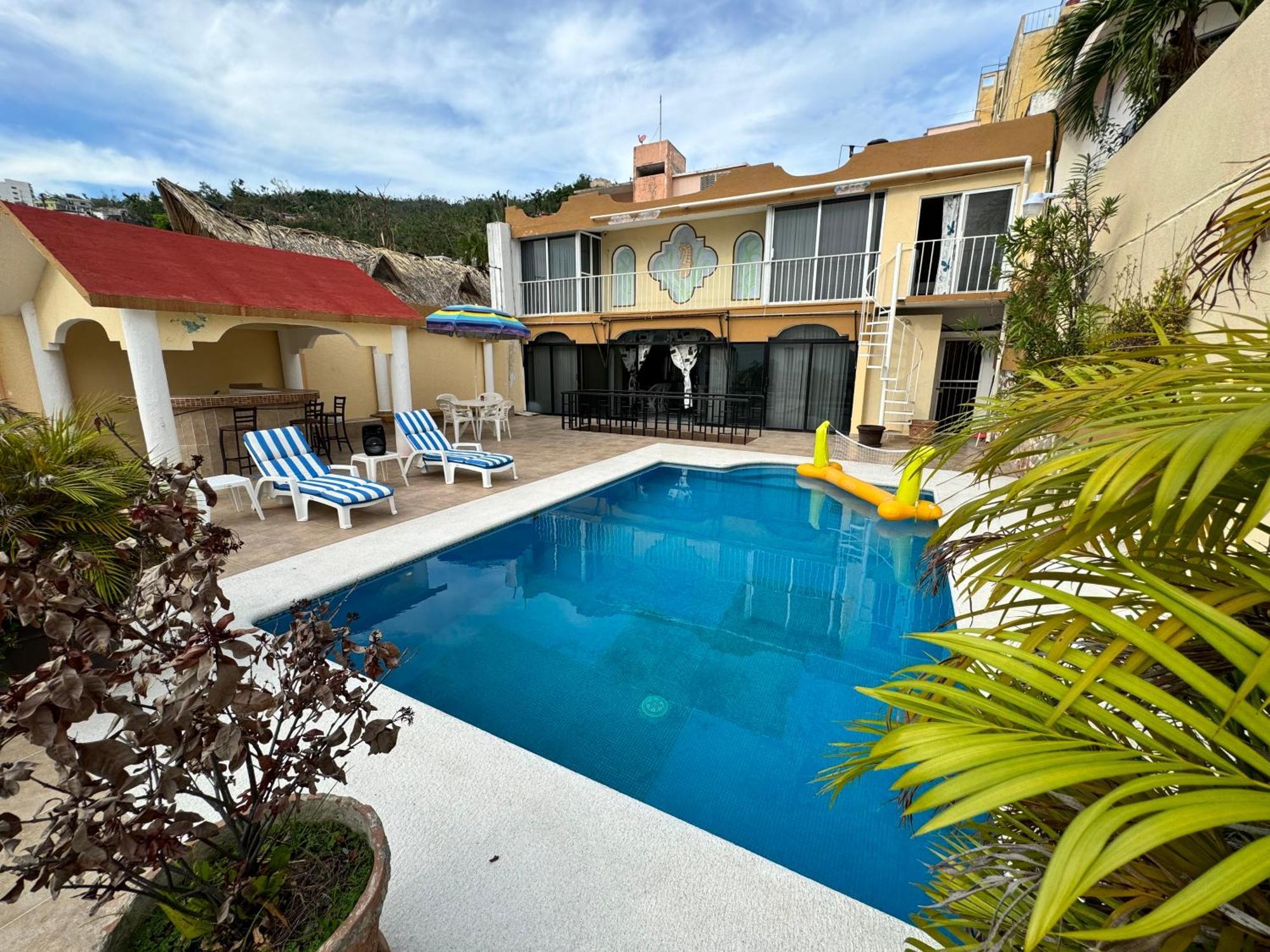 Blue Coast With Pool And Ocean View 10 To 35 P Villa อากาปุลโก ภายนอก รูปภาพ