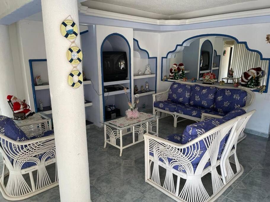 Blue Coast With Pool And Ocean View 10 To 35 P Villa อากาปุลโก ภายนอก รูปภาพ